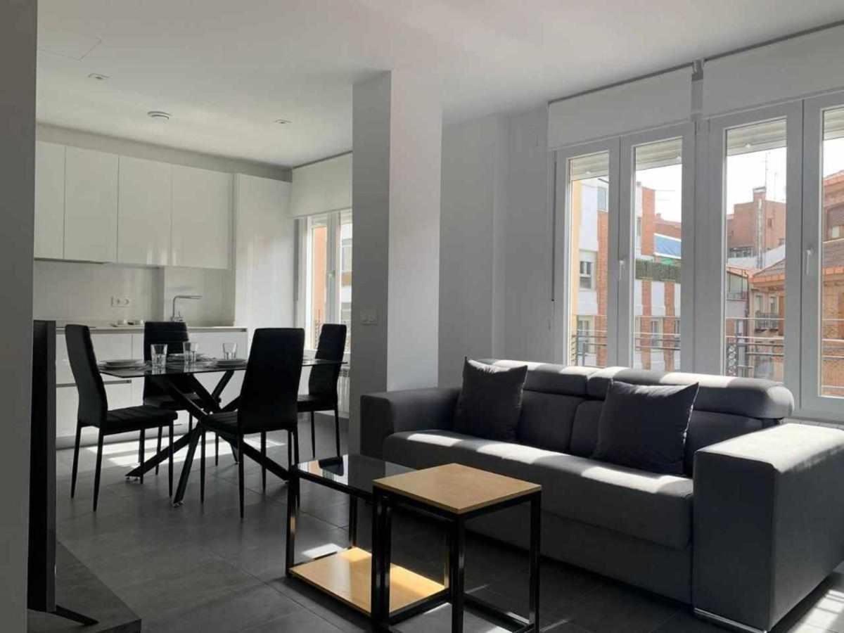 Ramon Y Cajal Suites De Luxe ليون المظهر الخارجي الصورة