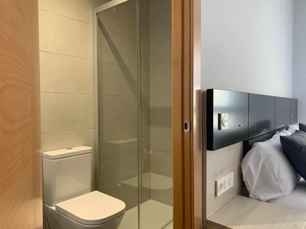 Ramon Y Cajal Suites De Luxe ليون المظهر الخارجي الصورة